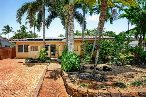 1426 NE 17th Ave, Fort Lauderdale, FL 33304