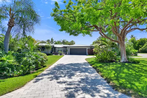 1916 NE 24th St, Wilton Manors, FL 33305