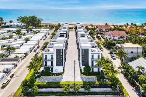 11501 Old Ocean Blvd, Ocean Ridge, FL 33435