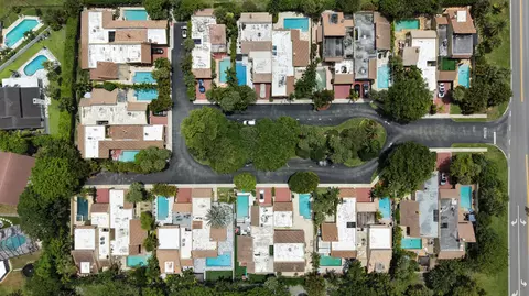 5963 Patio Dr, Boca Raton, FL 33433