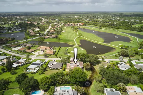 13588 Crosspointe Dr, Palm Beach Gardens, FL 33418