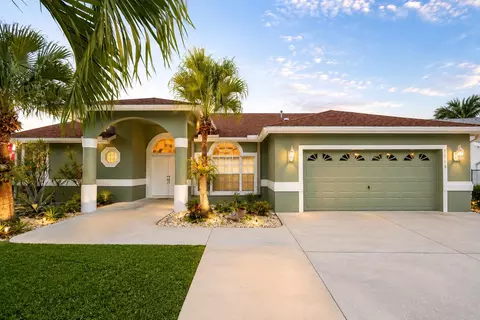 1168 Hatteras Cir, Greenacres, FL 33413