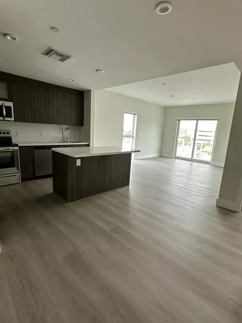 1938 Jackson St, Hollywood, FL 33020