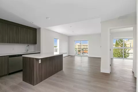 1938 Jackson St #402, Hollywood, FL 33020