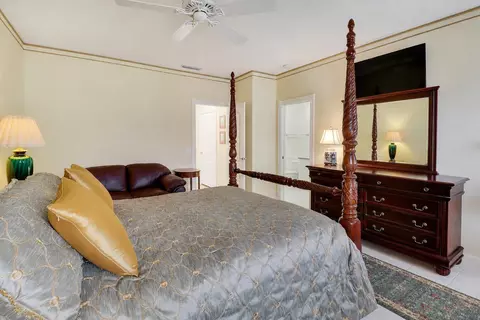 Bedroom - 77 Laurel Oaks Cir, Tequesta, FL 33469 photo 3 of 5