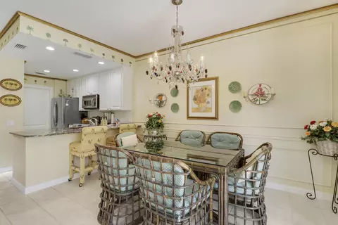 Dining - 77 Laurel Oaks Cir, Tequesta, FL 33469 photo 2 of 3