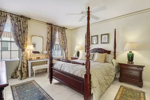Bedroom - 77 Laurel Oaks Cir, Tequesta, FL 33469 photo 2 of 5