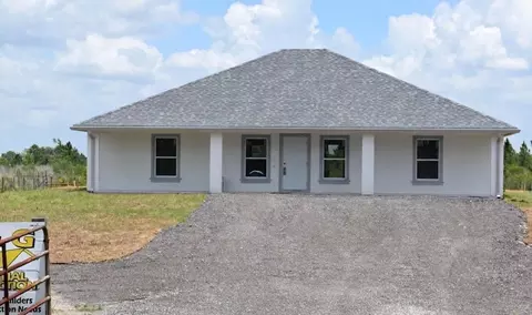 18121 NW 272nd St, Okeechobee, FL 34972