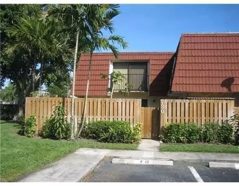 730 NW 98th Cir, Plantation, FL 33324