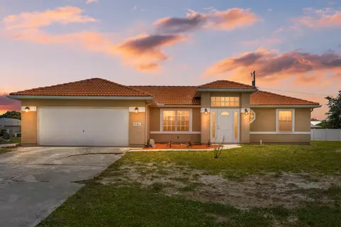 1701 SW Cashmere Blvd, Port Saint Lucie, FL 34953