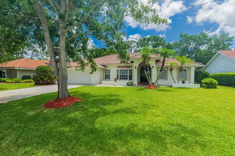 1193 SW Live Oak Cv, Port Saint Lucie, FL 34986
