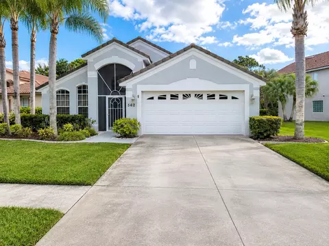 562 SW Saint Martins Cv, Port Saint Lucie, FL 34986