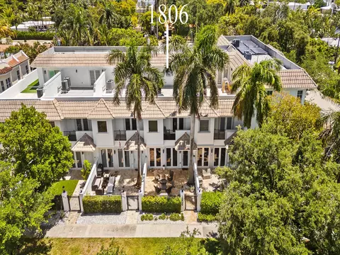1806 NE 26th Ave, Fort Lauderdale, FL 33305