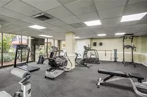 4040 N Hills Dr #35, Hollywood, FL 33021