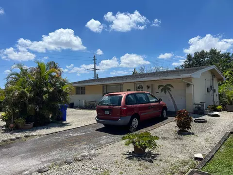 8540 NW 16th St, Pembroke Pines, FL 33024
