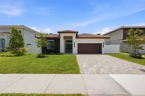 4530 NW 36th Ct, Fort Lauderdale, FL 33319