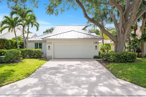 109 Harbourside Cir, Jupiter, FL 33477