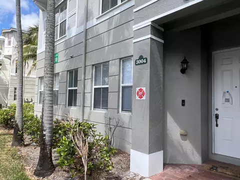 3004 Shoma Dr, Royal Palm Beach, FL 33414
