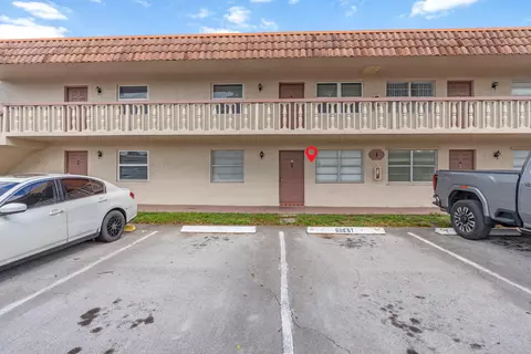 3777 NW 78th Ave #1B, Hollywood, FL 33024