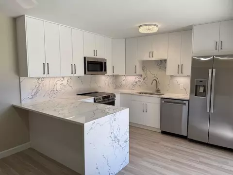 79 Lake Arbor Dr #79, Palm Springs, FL 33461