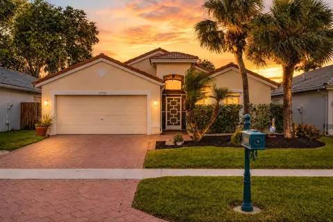 22925 Sterling Lakes Dr, Boca Raton, FL 33433