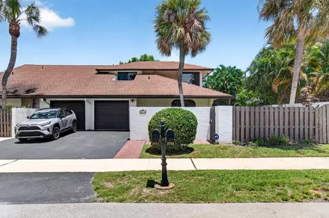 2745 SW 6th St, Delray Beach, FL 33445