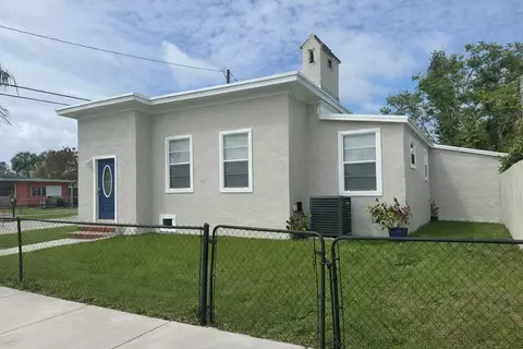 139 Alma Ct, Fort Pierce, FL 34950
