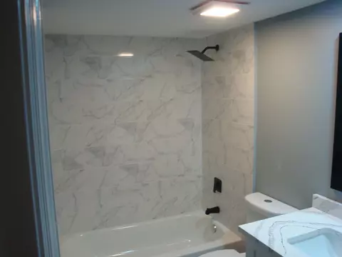 Bath - 719 7th Ln, Greenacres, FL 33463 photo 8 of 11