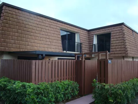 Exterior - 719 7th Ln, Greenacres, FL 33463 photo 2 of 4