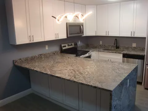 Kitchen - 719 7th Ln, Greenacres, FL 33463 photo 2 of 6