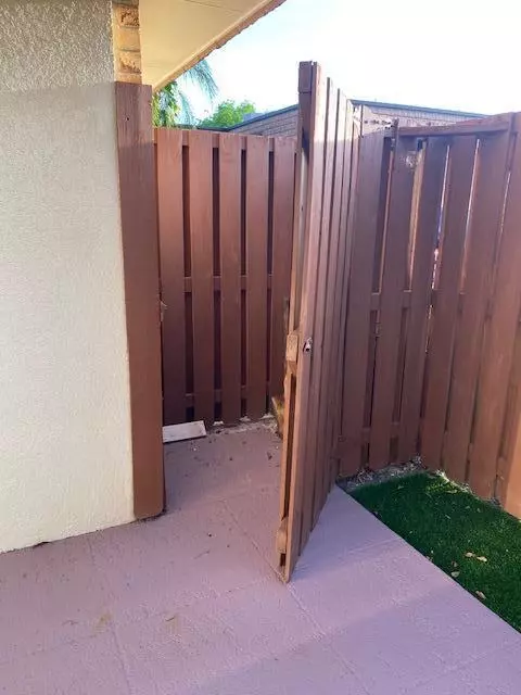 Exterior - 719 7th Ln, Greenacres, FL 33463 photo 4 of 4