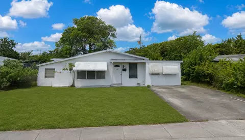 1781 NW 6th Ter, Pompano Beach, FL 33060