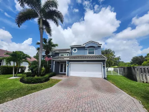 1582 NW 135th Ave, Pembroke Pines, FL 33028