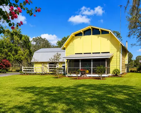 123 Pine Ln, Clewiston, FL 33440