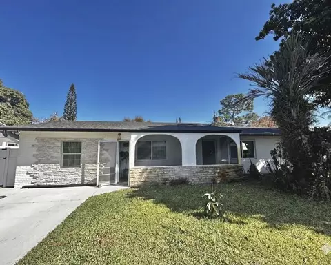 1301 SE Sandpiper Ln, Stuart, FL 34996