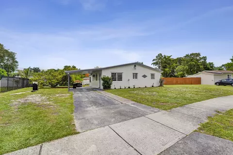 4111 SW 32nd Dr, West Park, FL 33023