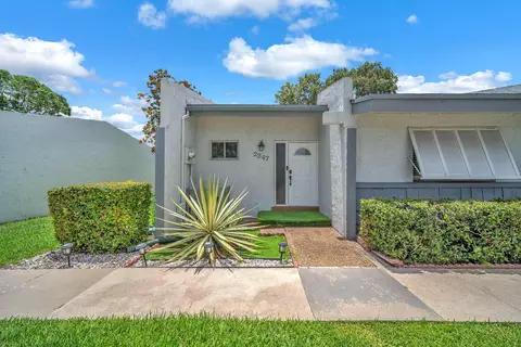 2347 N 37th Ave, Hollywood, FL 33021