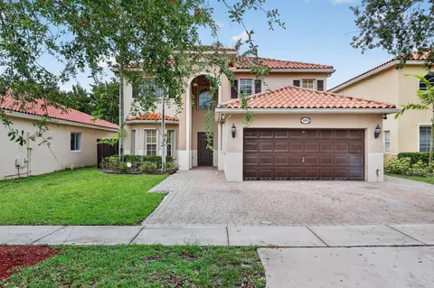 1975 NE 36th Ave, Homestead, FL 33033