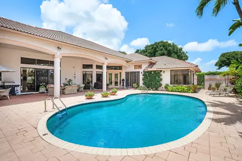 4727 Bocaire Blvd, Boca Raton, FL 33487