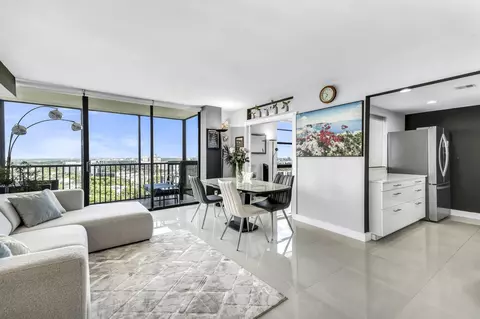 20335 W Country Clb #1901, Aventura, FL 33180