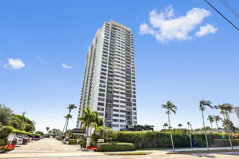 5600 N Flagler Dr #1106, West Palm Beach, FL 33407