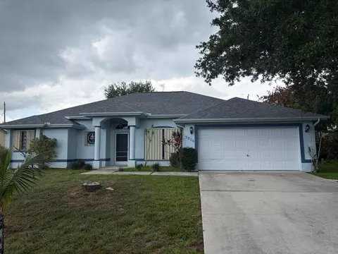 2826 SW Ann Arbor Rd, Port Saint Lucie, FL 34953