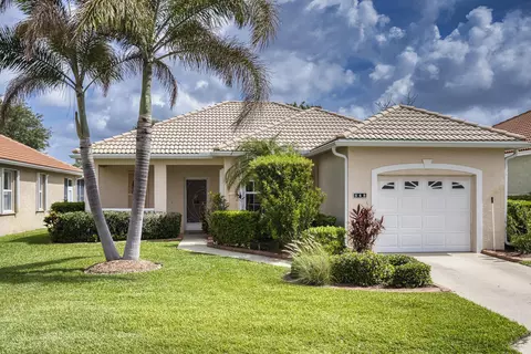 848 NW Sorrento Ln, Port Saint Lucie, FL 34986