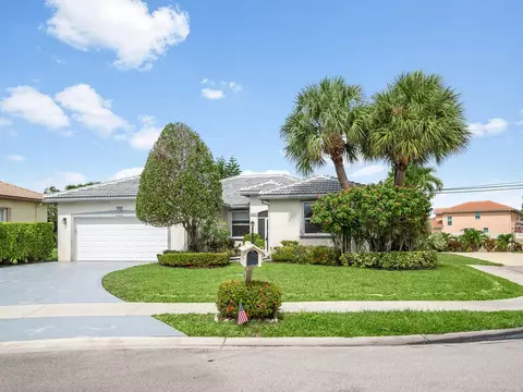 8540 Cypress Glen Ct, Lake Worth, FL 33467