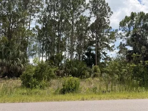 172 SW Lamar St, Palm Bay, FL 32908