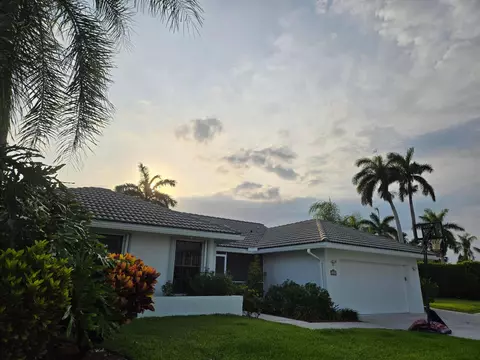 2657 SW 23rd Cranbrook Dr, Boynton Beach, FL 33436