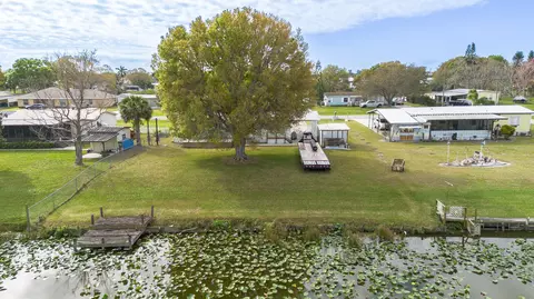 2027 SE 27th St, Okeechobee, FL 34974 photo 2