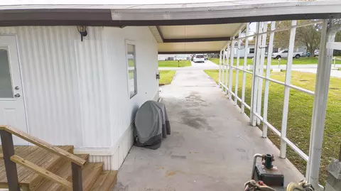 2027 SE 27th St, Okeechobee, FL 34974 photo 30