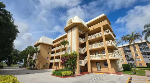 304 Golfview Rd #304, North Palm Beach, FL 33408