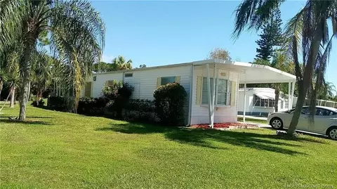 1 Montanzas Rd, Port Saint Lucie, FL 34952